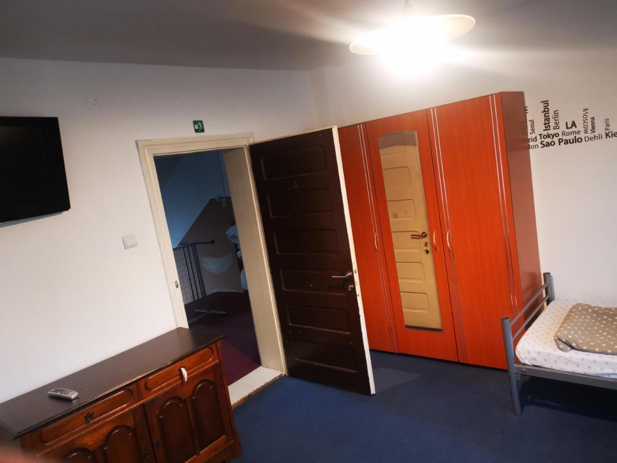 Enjoy Hostel Kluž Exteriér fotografie